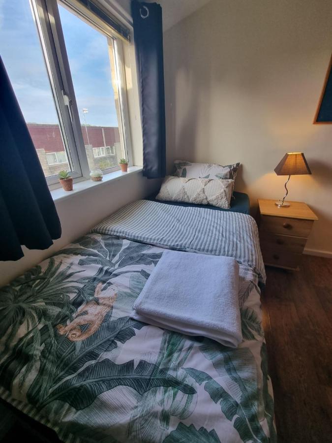 Private Rooms Bath Luaran gambar