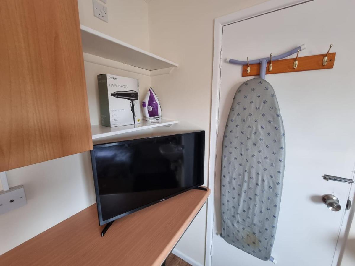 Private Rooms Bath Luaran gambar